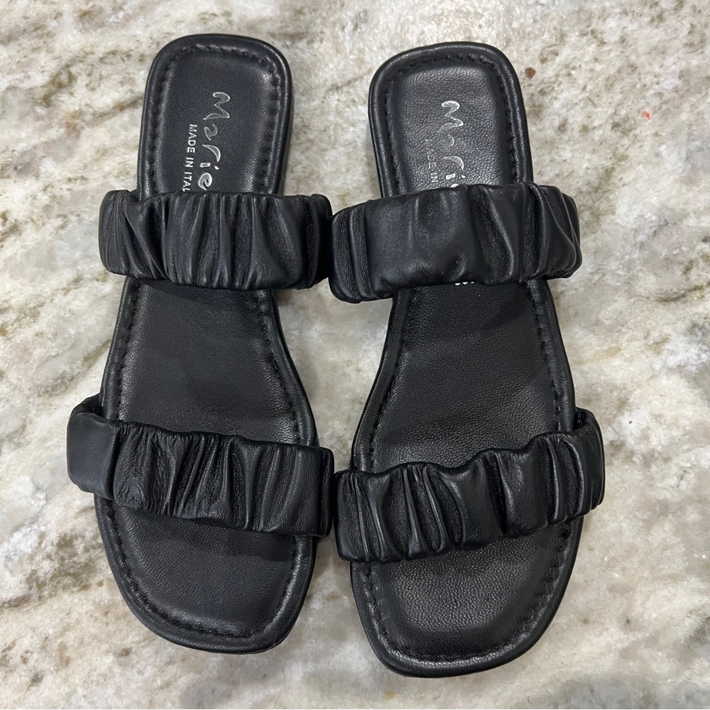 Mariella Made in Italy Black Leather Slide Sandals Size 6
